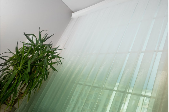 Розтяжка (карнавал) темно-зелена