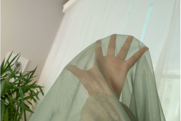 Розтяжка (карнавал) темно-зелена