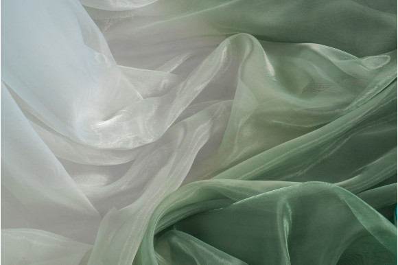 Розтяжка (карнавал) темно-зелена