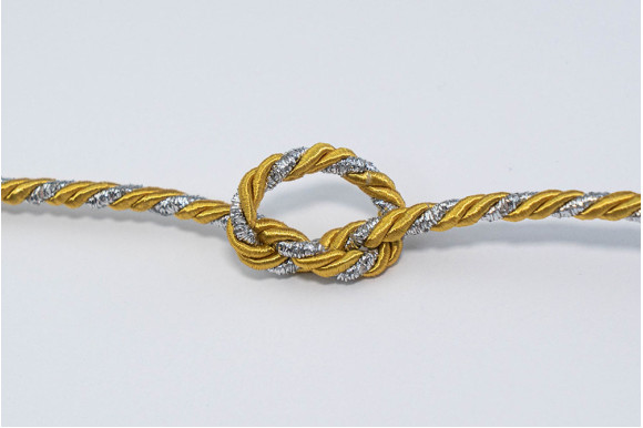 Шнур декоративный золотисто-серебристый 5 мм