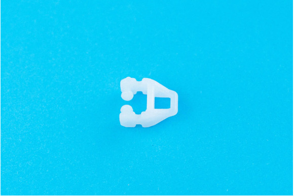 Усилитель крючка для алюминиевого карниза