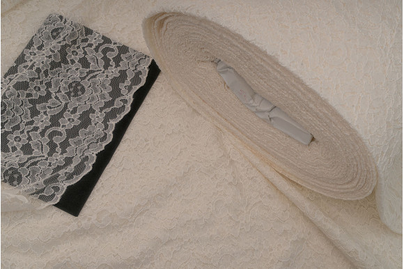 Тюль гипюр Bondi TGP-9277 молочный