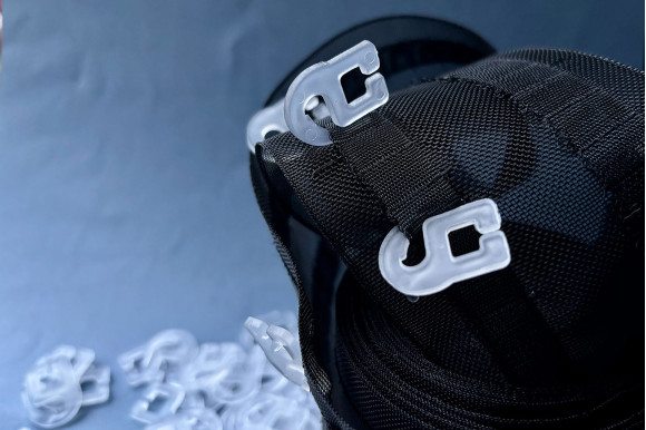 Гачки на алюмінієвий карниз KKA-9291