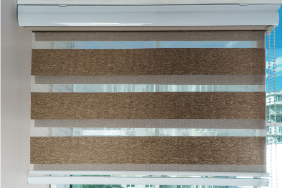 Рулонные шторы День-Ночь RSH-9439 0,8м*1,5м коричневый