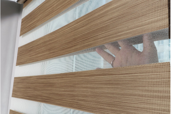 Рулонные шторы День-Ночь RSH-9440 0,8м*1,5м светло-коричневый