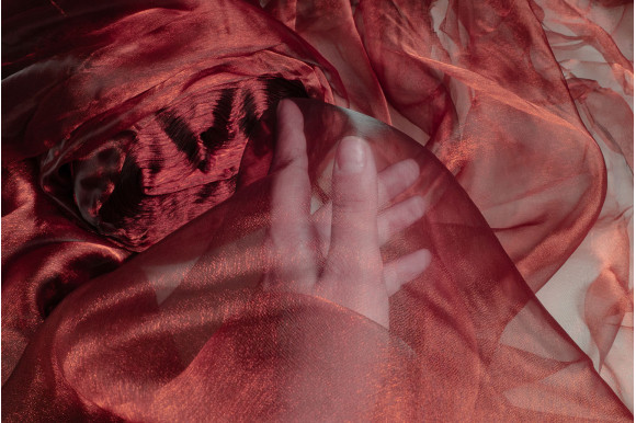 Тюль органза манка хамелеон бордовая