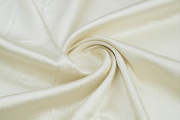 Готовые шторы блэкаут молочные Candy GS-9507 2,60м/2*1,60м на люверсах Готовые шторы блэкаут молочные Candy GS-9507 2,60м/2*1,60м на люверсах