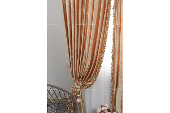 Штори велюр з бахромою 3 полотна Н-2,66м